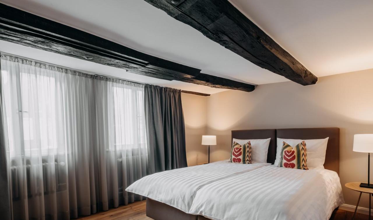 Hotel Zum Heidkrug & Cafe Lil Lüneburg Buitenkant foto
