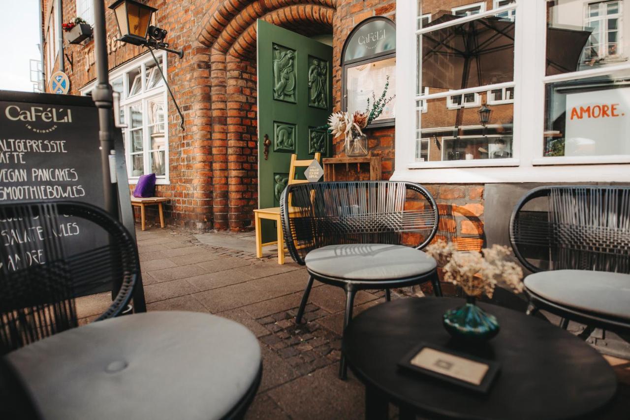 Hotel Zum Heidkrug & Cafe Lil Lüneburg Buitenkant foto